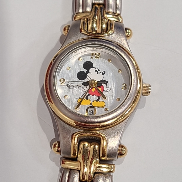 Disney wrist Watch classic Mickey Mouse - Picture 4 of 8